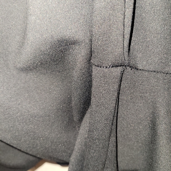 Lysee Black V Neckline Wide Leg Romper - Picture 11 of 14